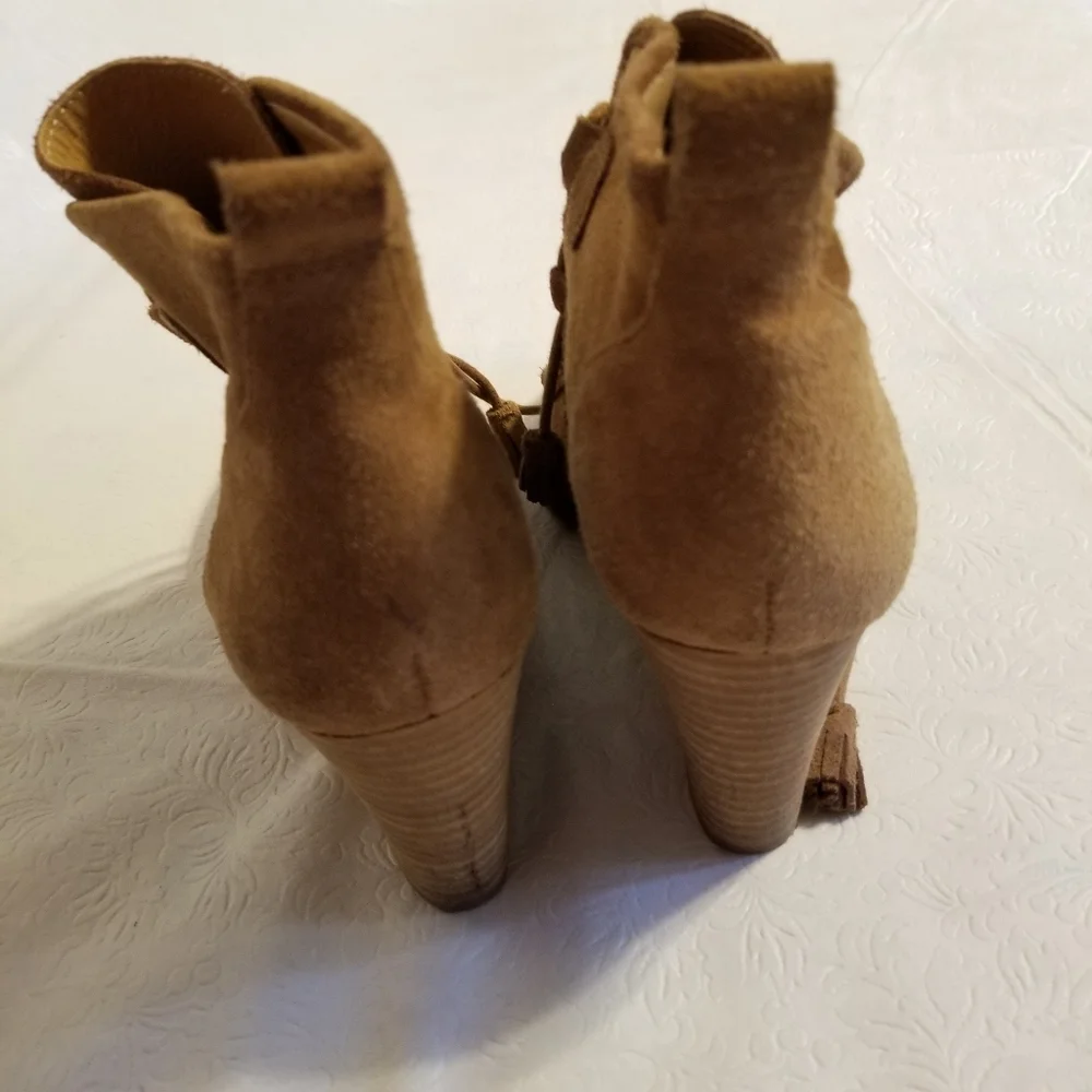 Lucky Brand Yaney Tassel Lace-Up Suede Wedge